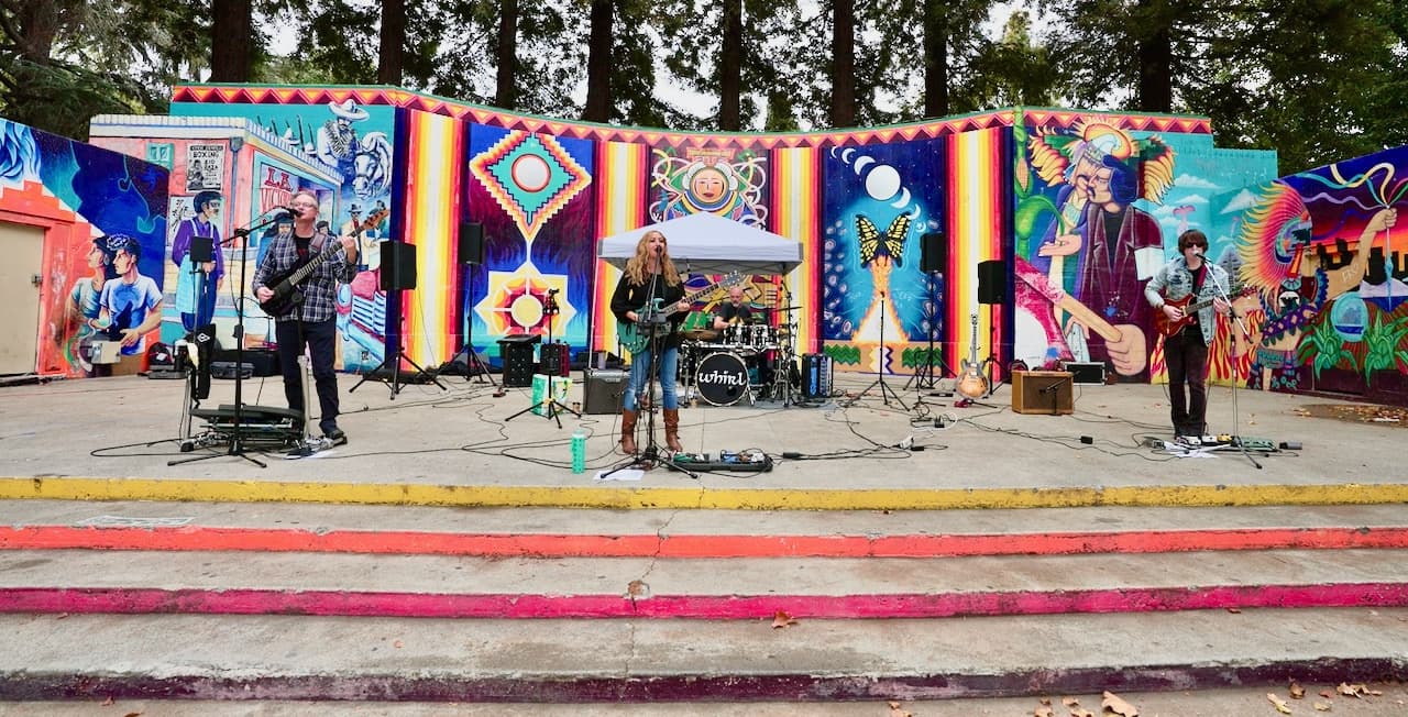 Live — Whirl